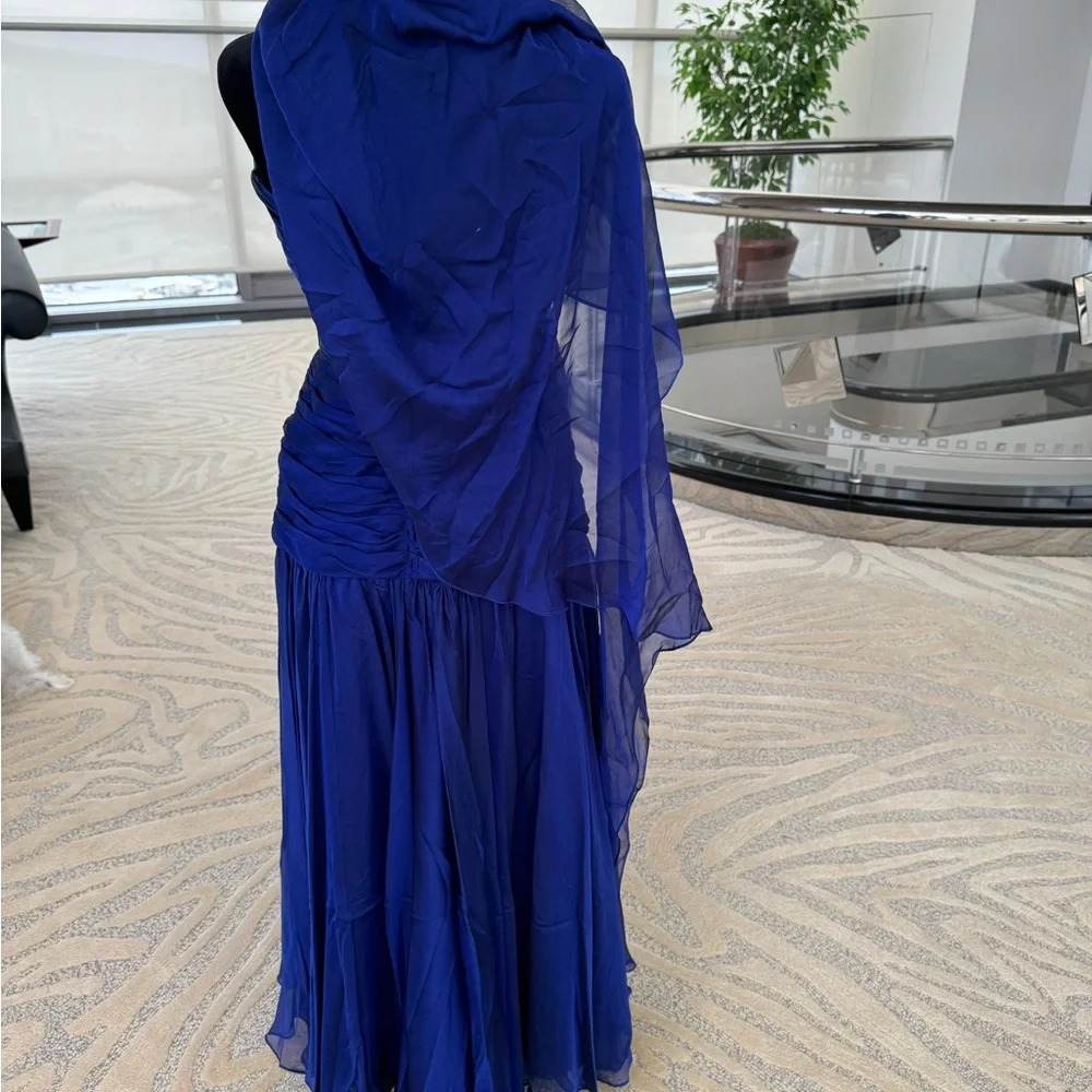 Vintage Mignon Deep Blue Strapless Gown - Picture 5 of 10